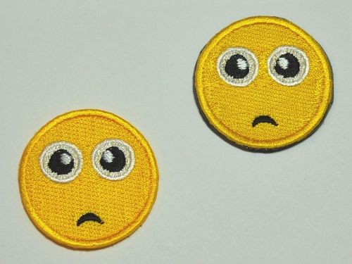 Aufnäher Smiley 'sad' gelb als Magnet oder Aufbügler, Größe 4 cm