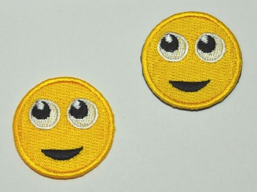 Aufnäher Smiley 'dreaming' gelb als Magnet oder Aufbügler, Größe 4 cm