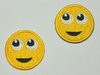 Aufnäher Smiley 'dreaming' gelb als Magnet oder Aufbügler, Grösse 4 cm