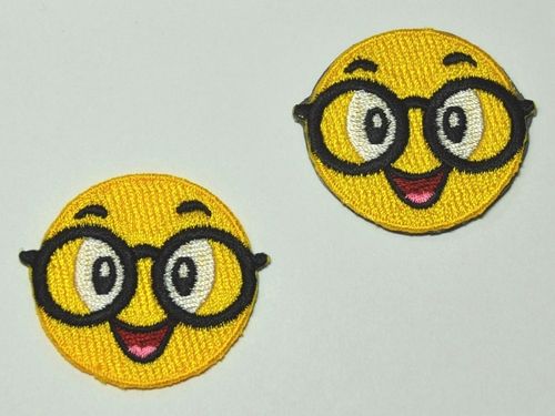 Aufnäher Smiley 'clever' gelb als Magnet oder Aufbügler, Größe 4 cm