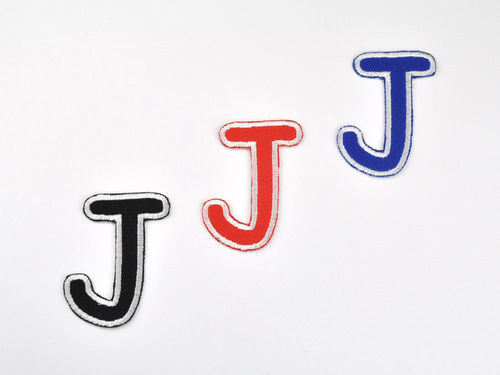 Aufnäher Buchstabe "J", Comic Sans, Höhe 5 cm mit Bügelbeschichtung  -  verschiedene Farben