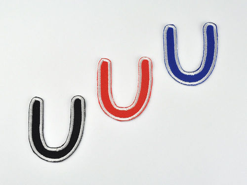 Aufnäher Buchstabe "U", Comic Sans, Höhe 5 cm mit Bügelbeschichtung  -  verschiedene Farben