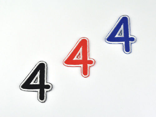 Aufnäher Zahl "4", Comic Sans, Höhe 5 cm mit Bügelbeschichtung  -  verschiedene Farben